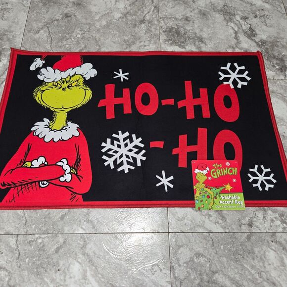 The Grinch Christmas Accent Rug HO HO HO 20 x 32 Snowflake Mat - Picture 4 of 4